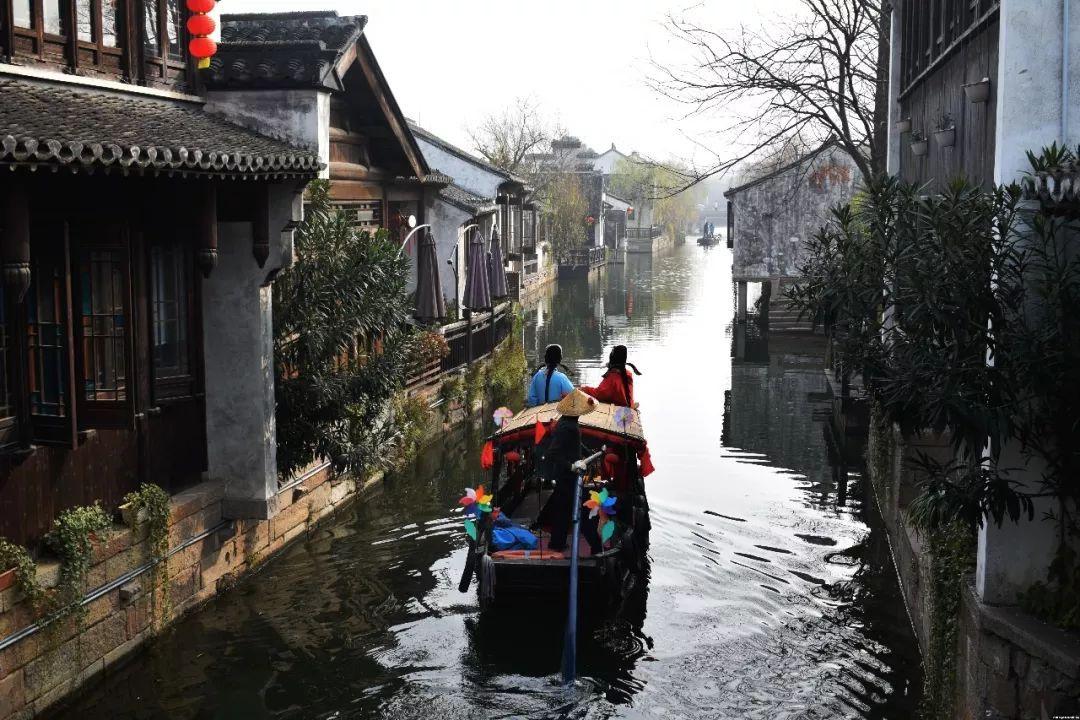 海口得胜沙“人从众” 网友：这“年味”一下子就来了
