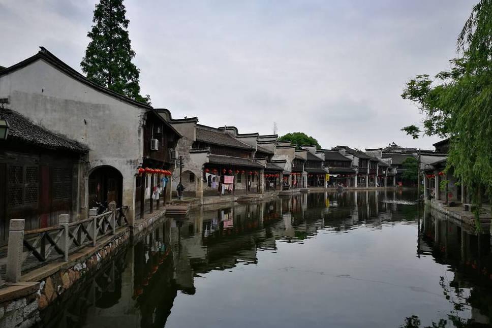 张雨生的《口是心非》的歌词游戏画面